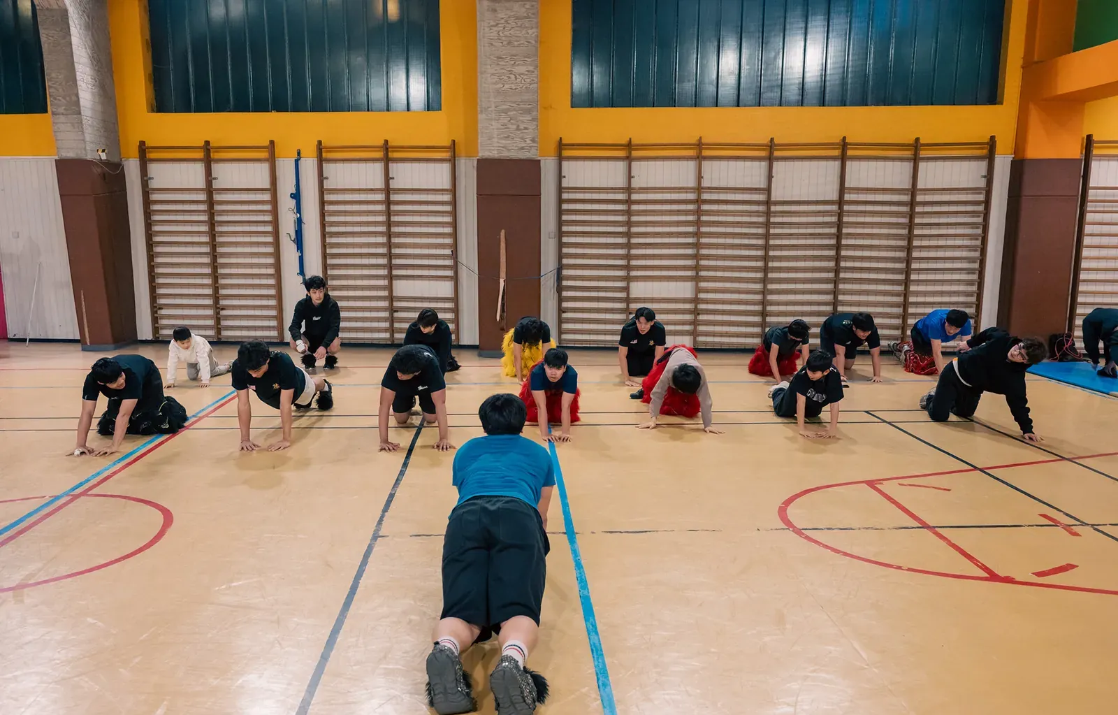 Entraînement de la danse du lion — gymnase 13AS Paris 13